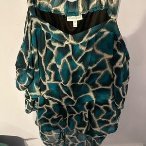 Beautiful top layered teal gray black 4x fashion big like brand new